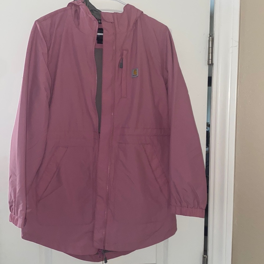 NWT Carhartt rain defender light weight coat. Relaxed fit.
